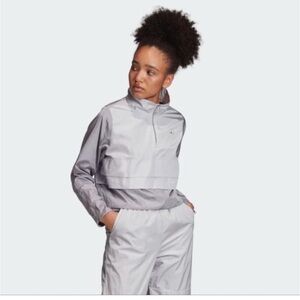 NWOT Adidas Silver/Grey outfit